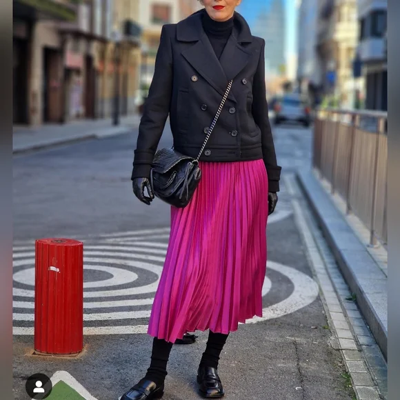 ZARA SATIN EFFECT PLEATED MIDI SKIRT FUCHSIA PINK M L NWT elastic waist - Picture 4 of 9